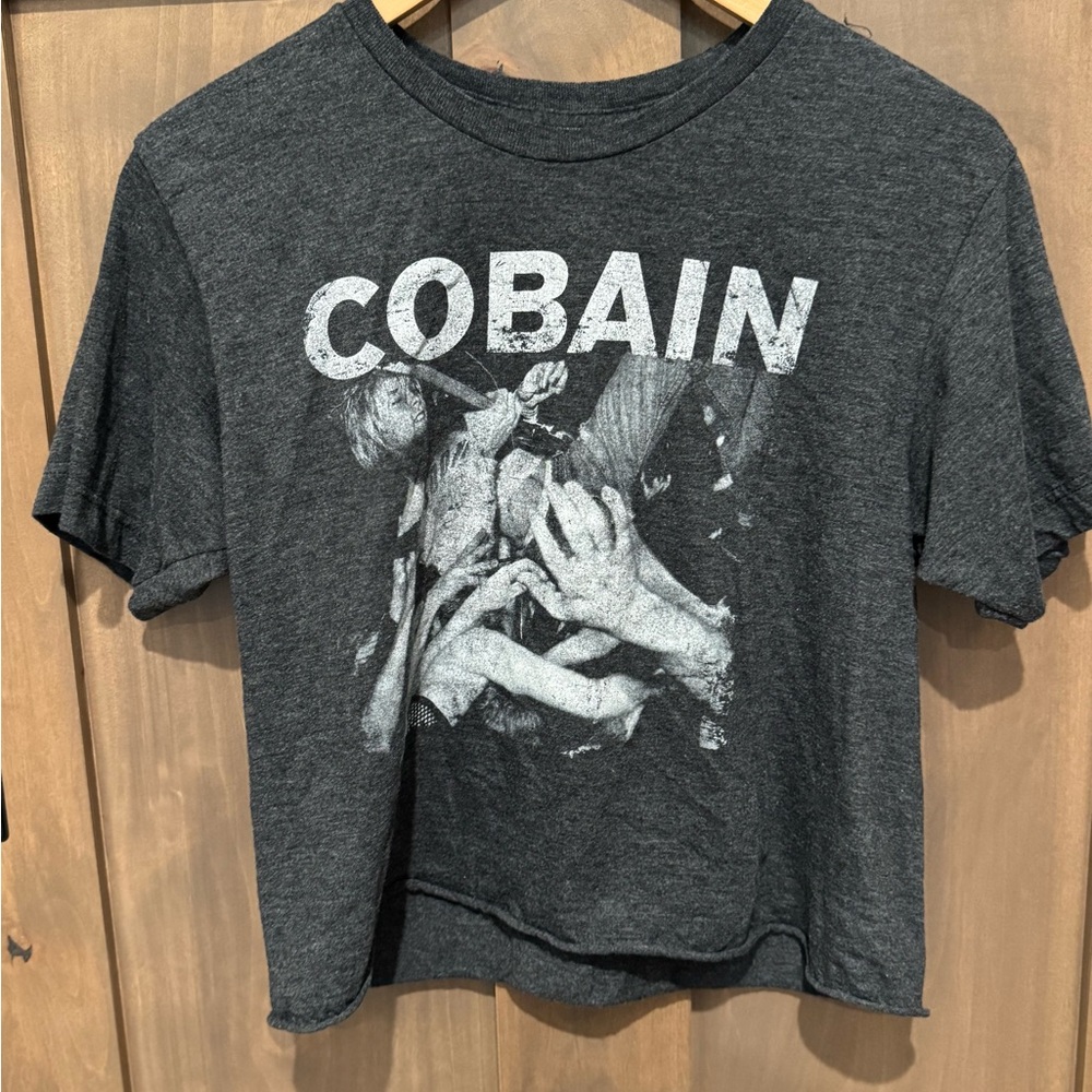 Women’s Band Tee Crop